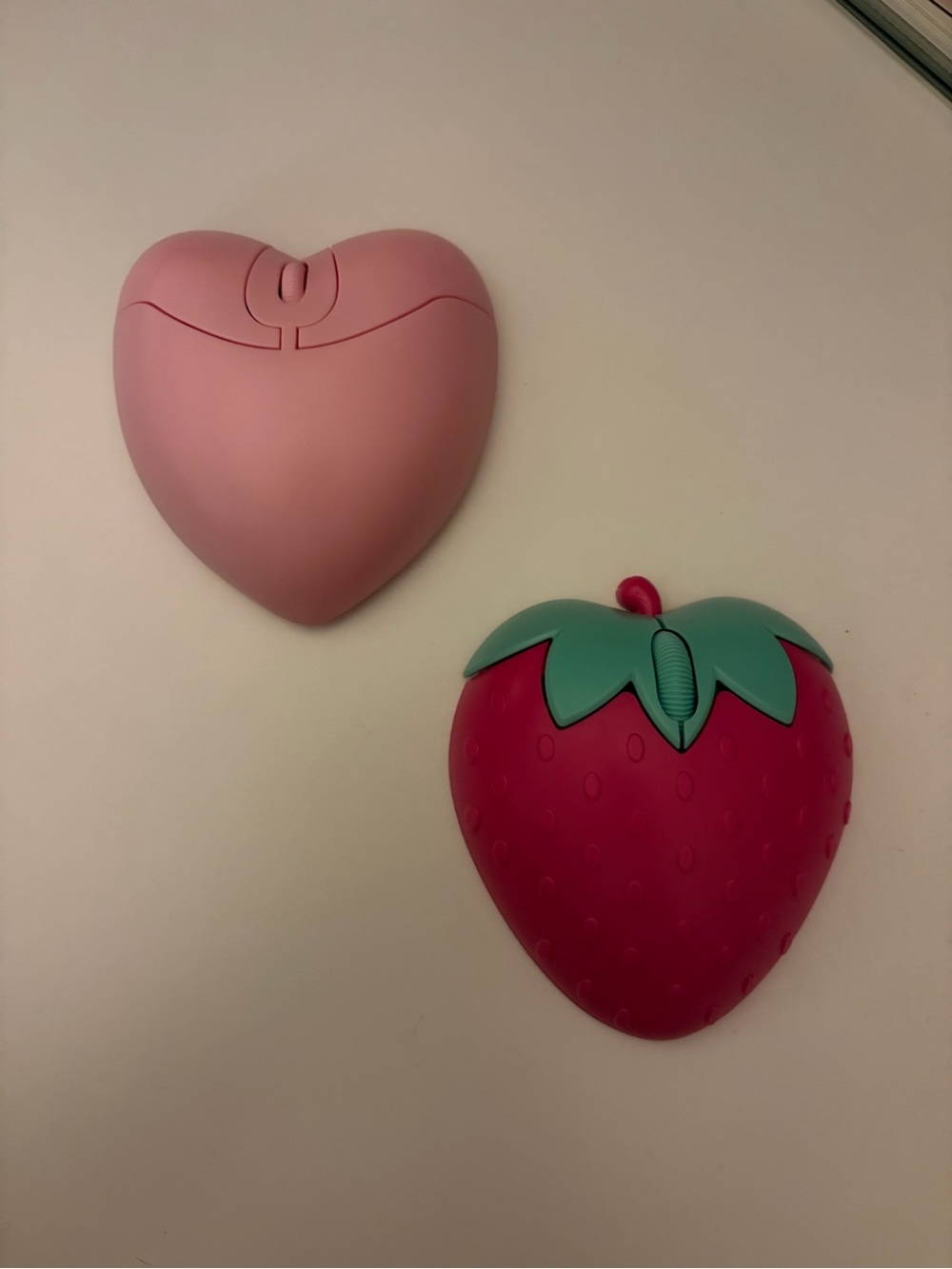 Vivant Pink Heart & Strawberry Computer Mouse Set